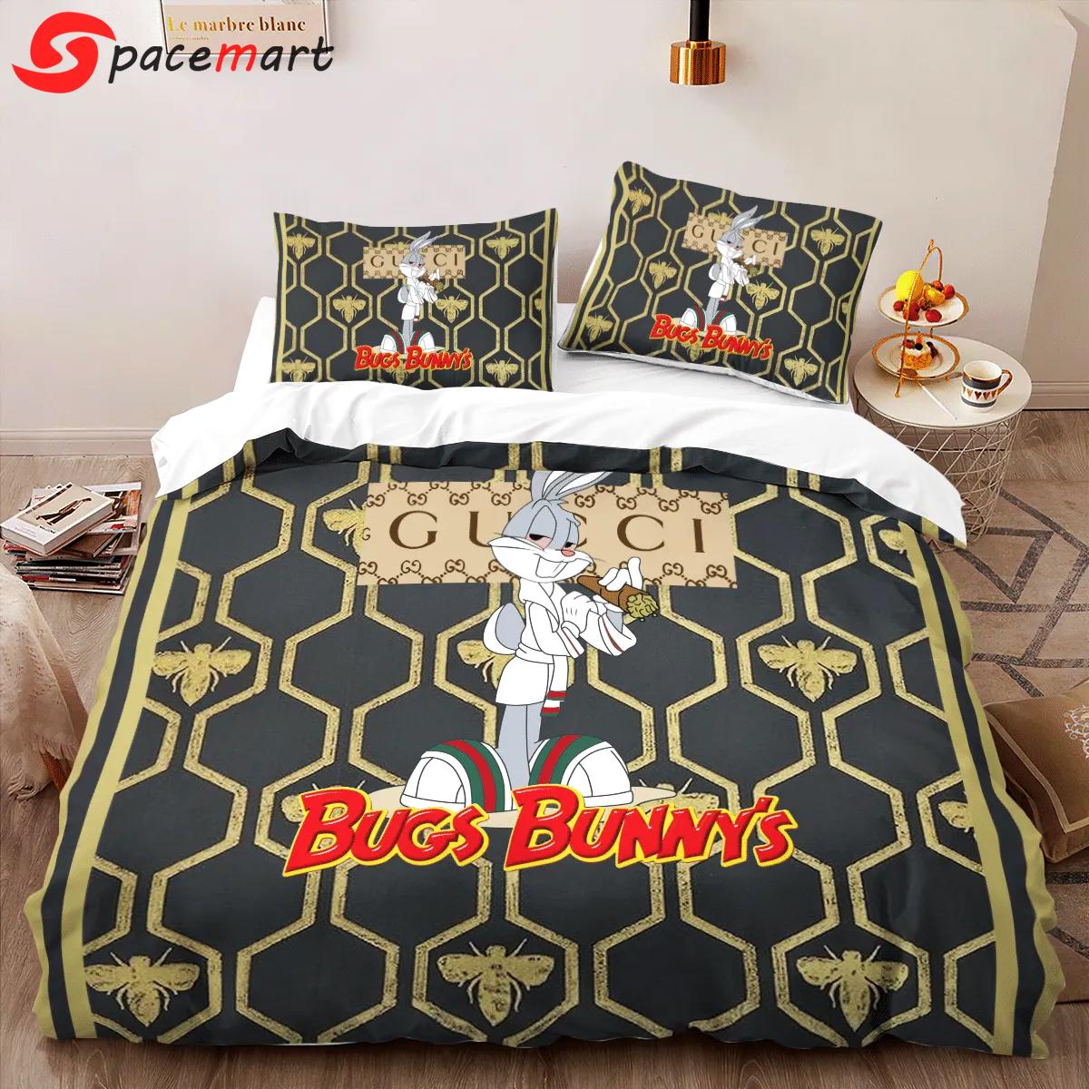Gucci bugs bunny luxury brand high-end bedding sets, bedroom decor , thanksgiving decorations for home best luxury bed sets gift thankgivings and christmas Bedding Sets