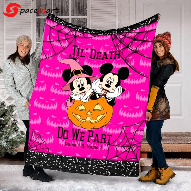 Halloween decorations custom name mickey halloween blanket, pumpkin halloween blanket, halloween mickey fleece blanket, minnie halloween blanket, witch mickey Quilt Blanket