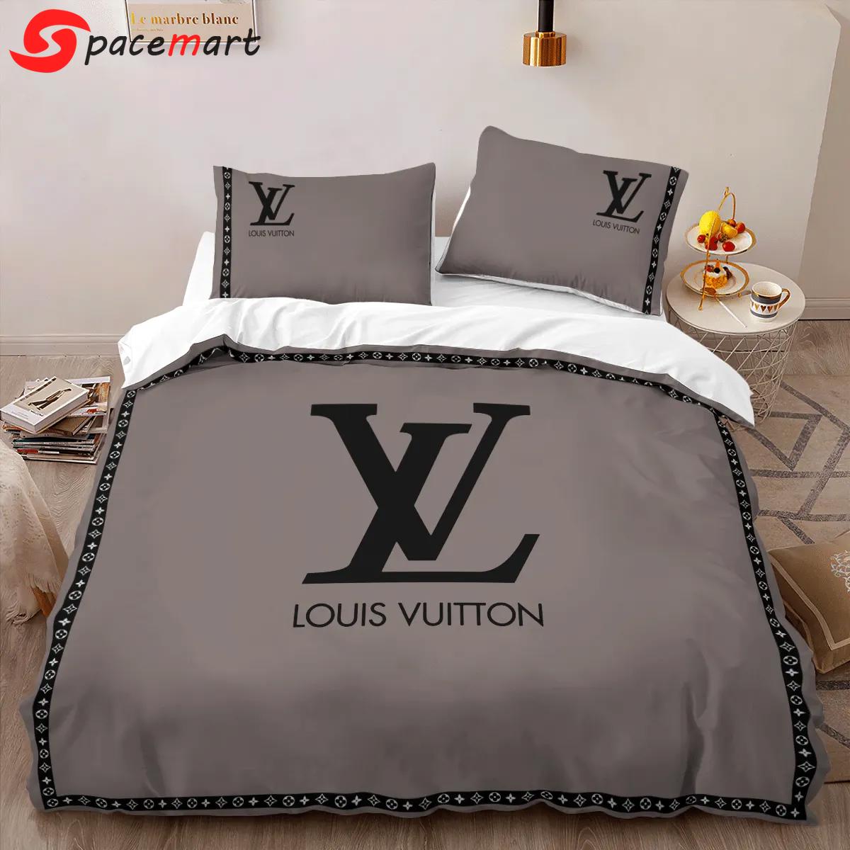 Louis vuitton brown logo luxury brand high-end bedding sets lv, bedroom decor , thanksgiving decorations for home best luxury bed sets gift thankgivings and christmas Bedding Sets
