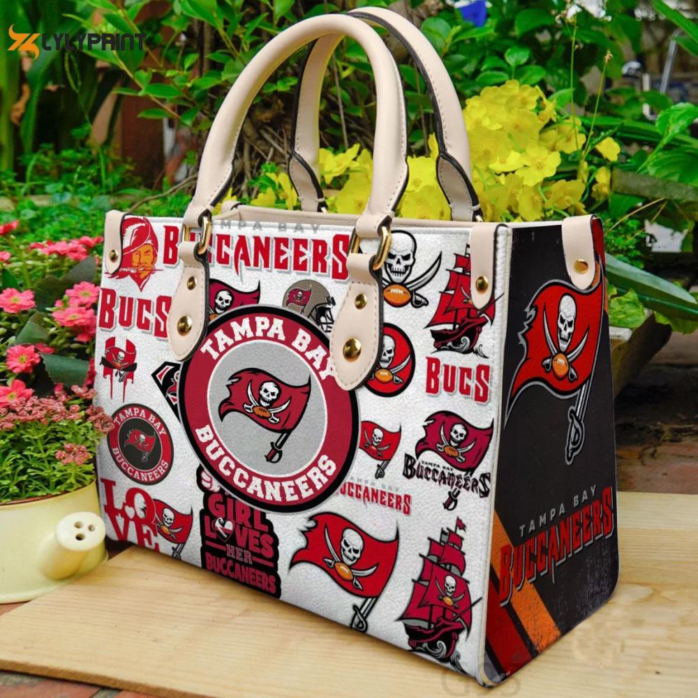 Tampa bay buccaneers i0for women giftand leather bag for women gift 2220 Women Leather Hand Bag