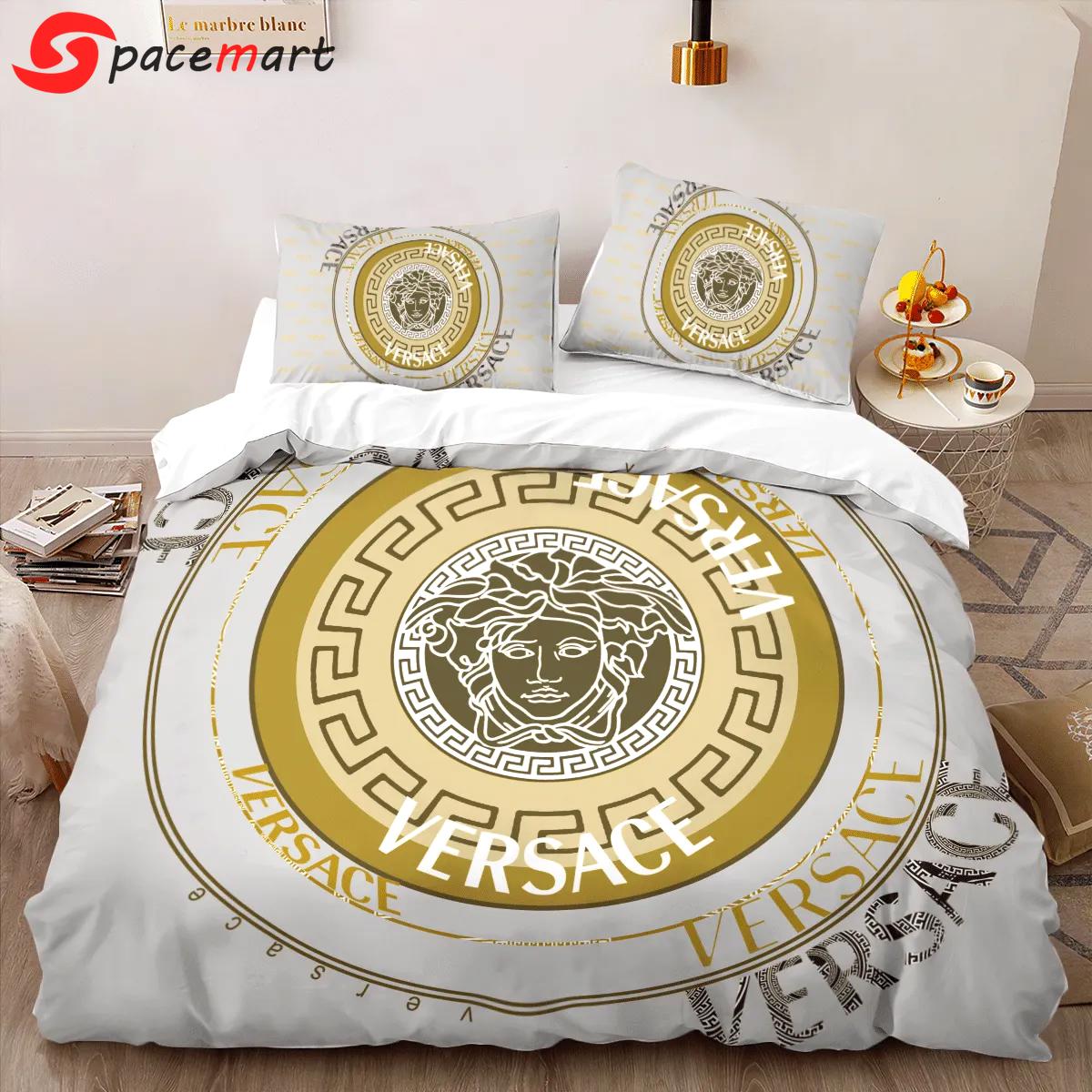 Versace new logo limited edition luxury brand high-end bedding sets lv, bedroom decor , thanksgiving decorations for home best luxury bed sets gift thankgivings and christmas Bedding Sets