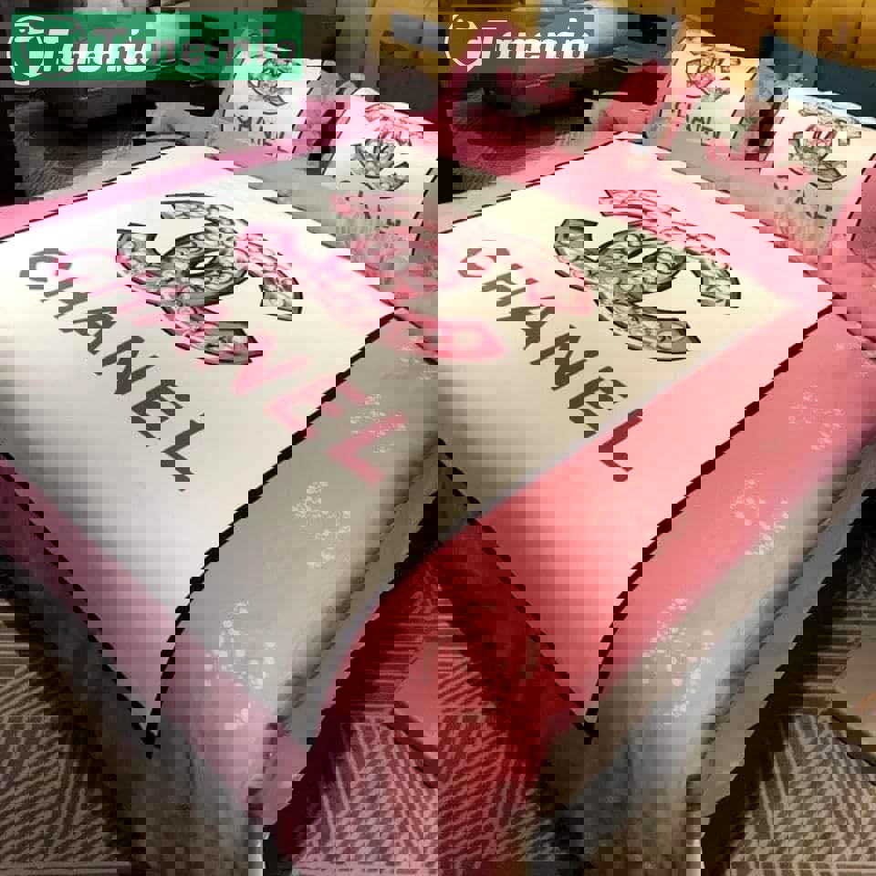 Chanel pinky logo type 208 Bedding Sets bedspread bedclothes covers blankets bed linen home decor duvet sheets hyperbeast Bedroom premium fashion brand luxury ideas