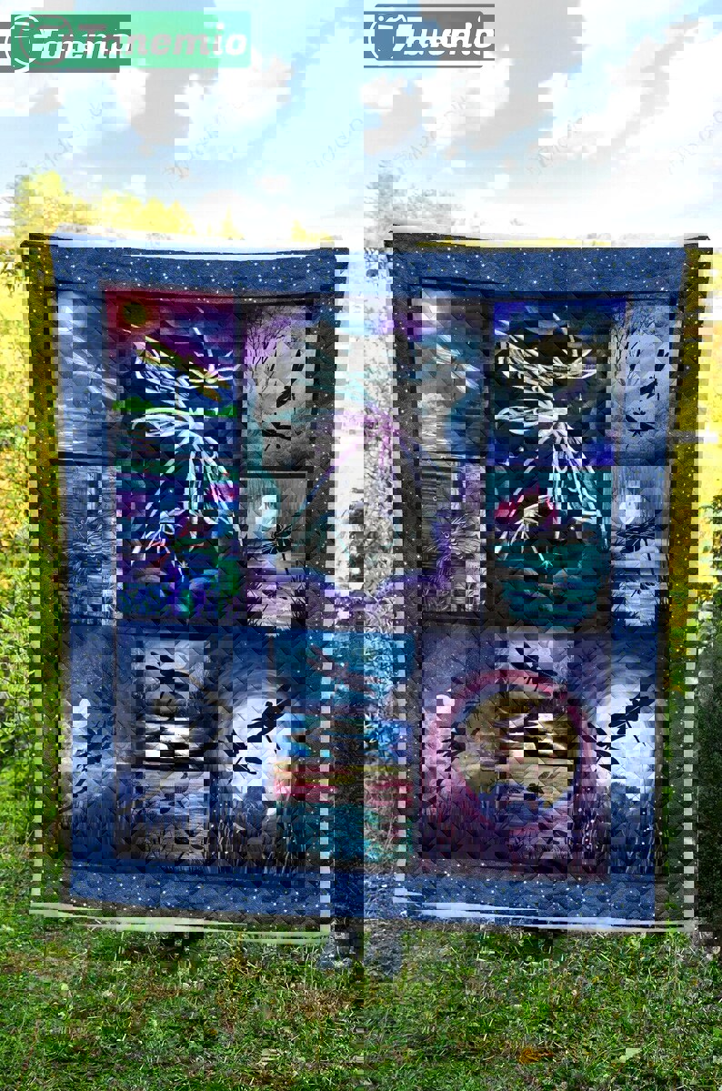 Dragonfly quilt blanket great gifts for birthday christmas thanksgiving anniversary Quilt Blanket