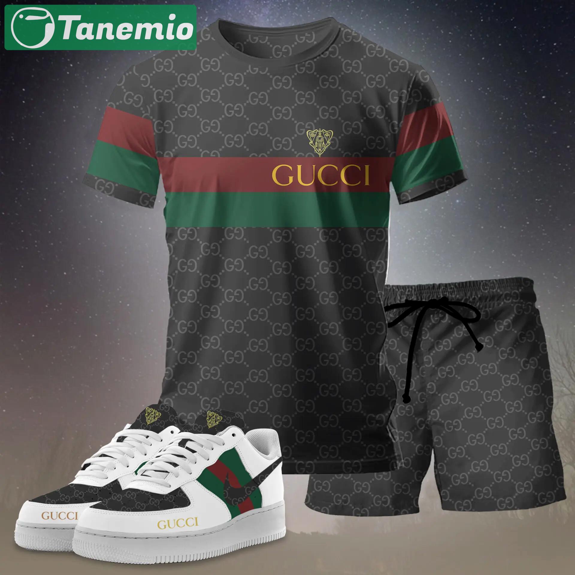 For the girls who love bold stripe statements, minimal logo stripe tee outfit t-shirt – black monogram print | casual everyday outfit aesthetic ideas T-Shirt Short Sneakers Set