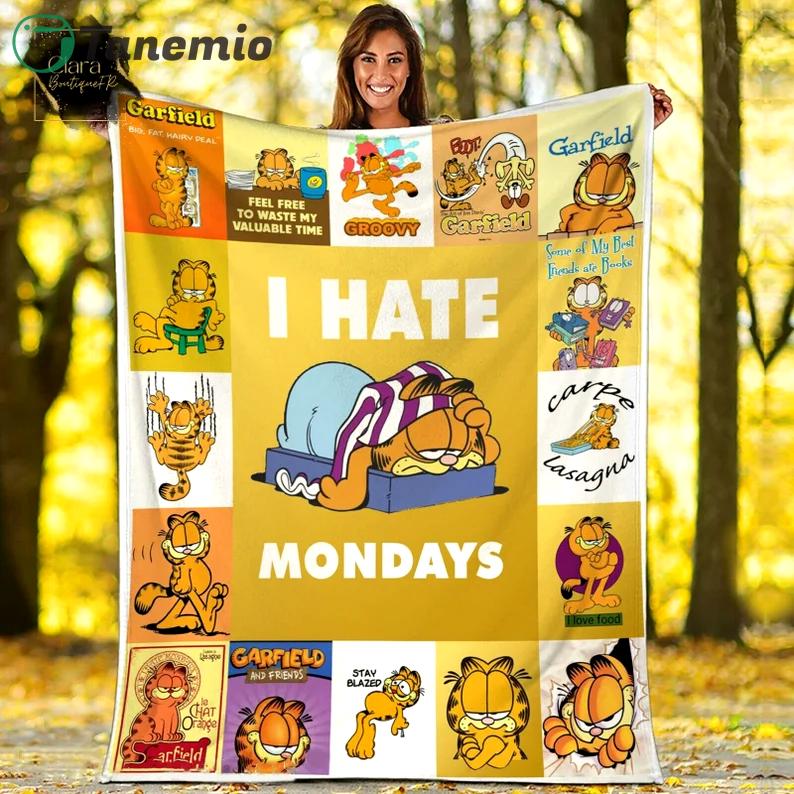 Garfield i hate mondays fleece blanket, mink sherpa blanket, garfield blanket, garfield lover gift, garfield movie quilt Quilt Blanket