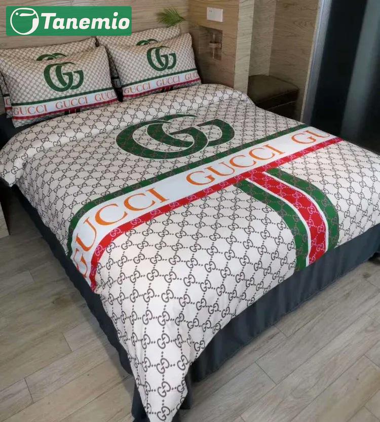 Gucci gc luxury fashion brand bedding sets bedspread duvet cover set best luxury bed sets gift thankgivings and christmas Bedding Sets