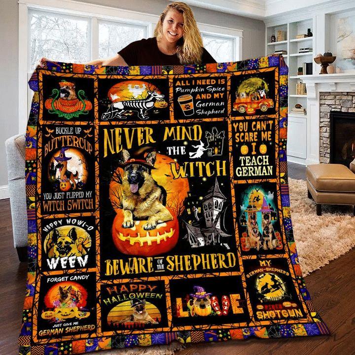 Halloween decorations german shepherd halloween quilt blanket Quilt Blanket