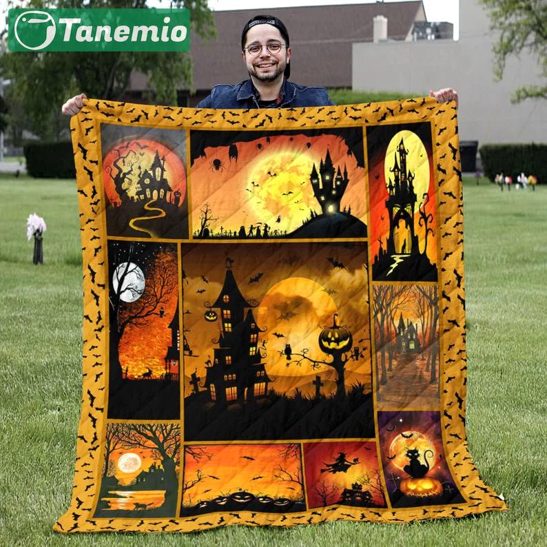 Halloween decorations scary views blanket - orange halloween night quilt blanket - cute gift for kids Quilt Blanket