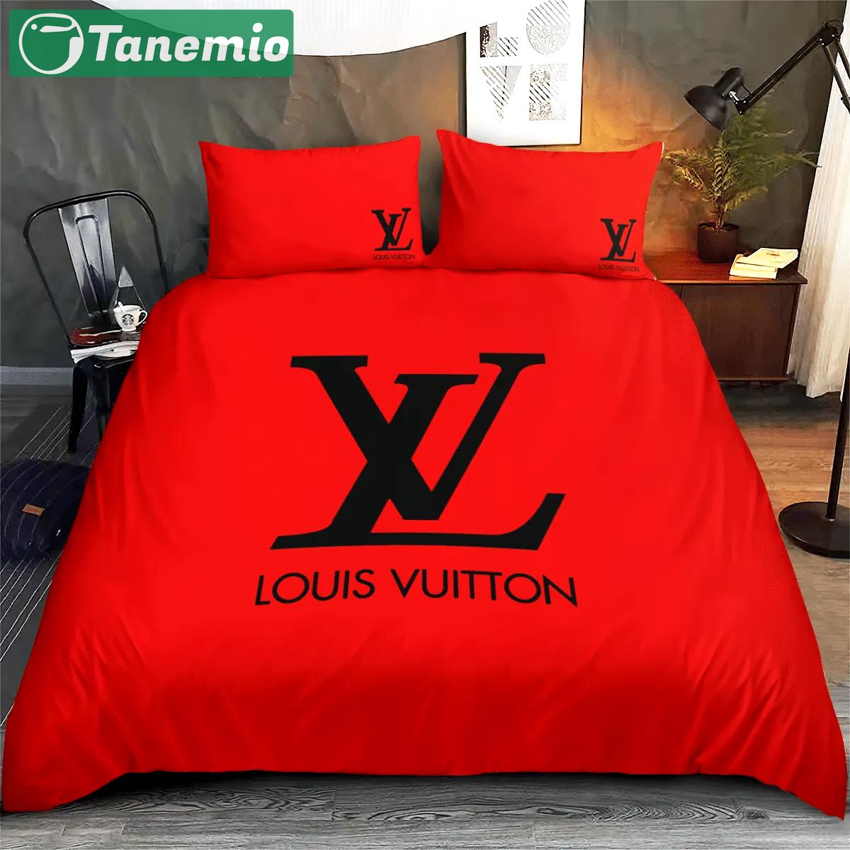 Louis vuitton red luxury brand high-end bedding sets lv, bedroom decor , thanksgiving decorations for home best luxury bed sets gift thankgivings and christmas Bedding Sets