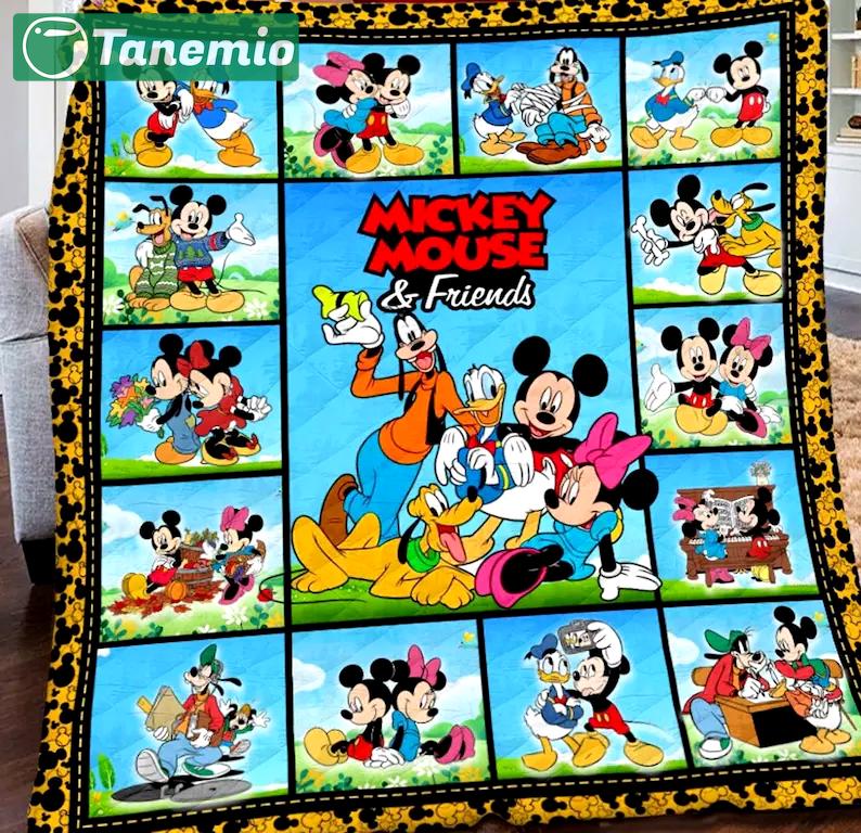 Mickey and friends blanket, mickey mouse fleece blanket, movie couch sofa blanket, mickey christmas xmas gifts, gift for kids Quilt Blanket