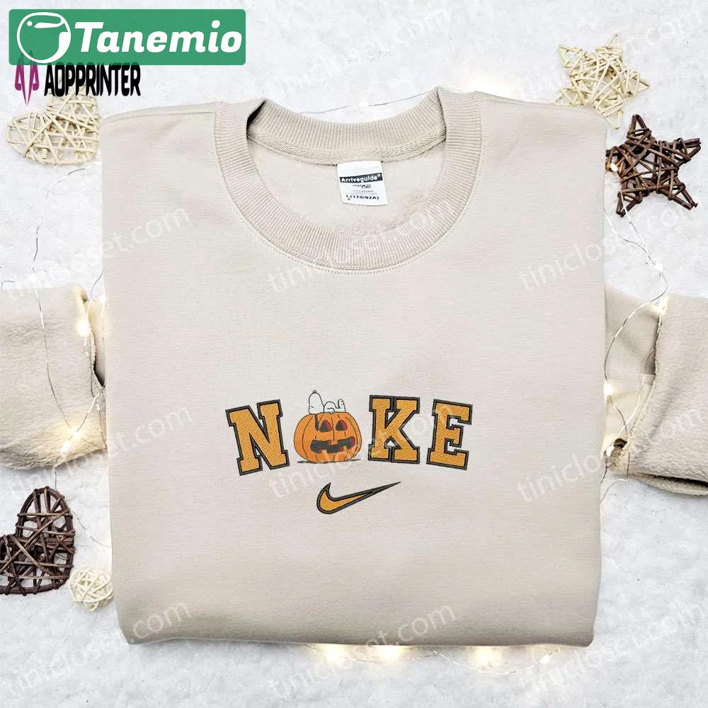 Nike x sleeping snoopy pumpkin embroidered sweatshirt adorable halloween hoodie & t-shirt Embroidered Shirt