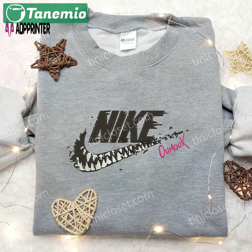 Venom oumuk x nike embroidered hoodie & movie characters shirt nike inspired embroidery Embroidered Shirt