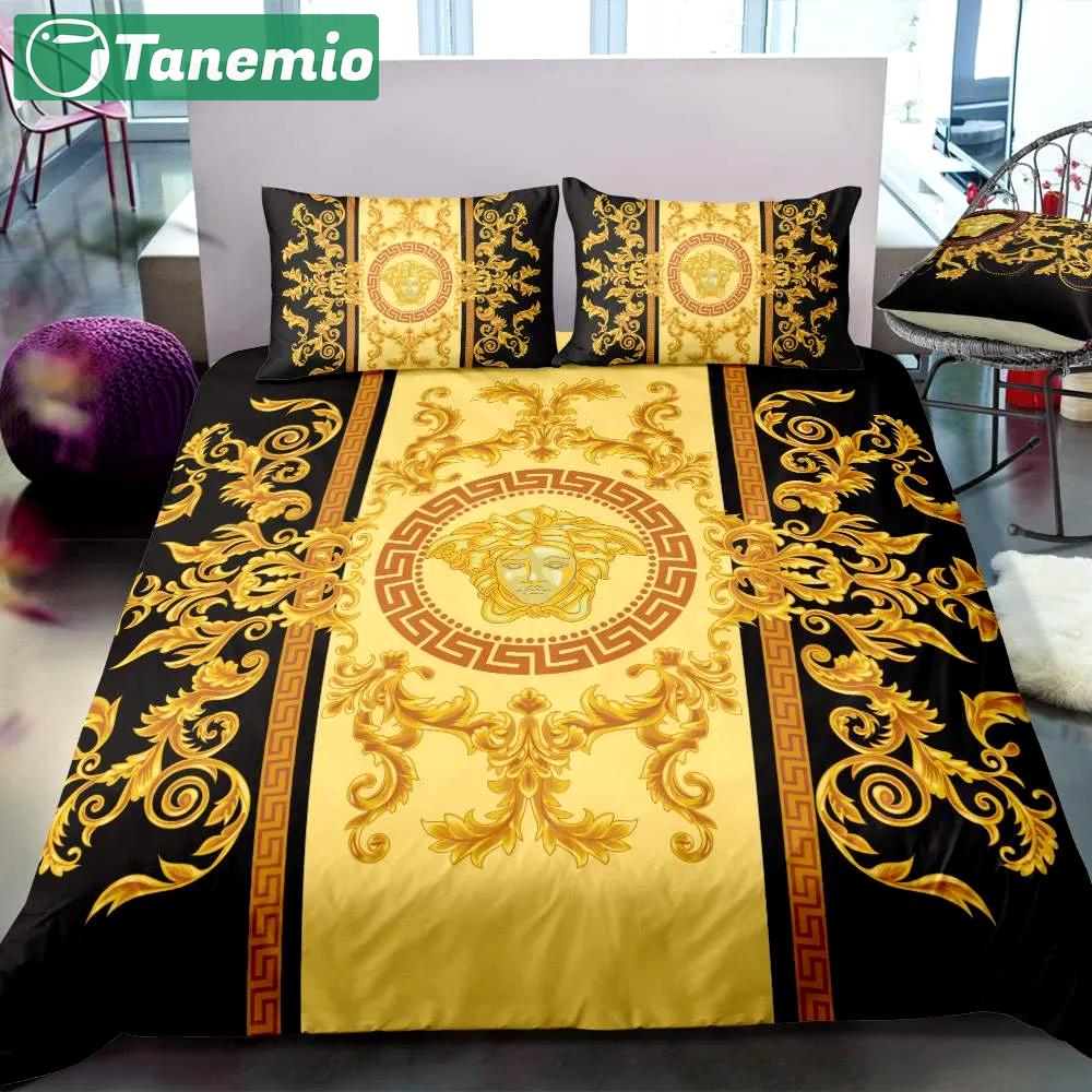 Versace gold luxury brand bedding sets bedspread duvet cover set, bedroom decor , thanksgiving decorations for home best luxury bed sets gift thankgivings and christmas Bedding Sets