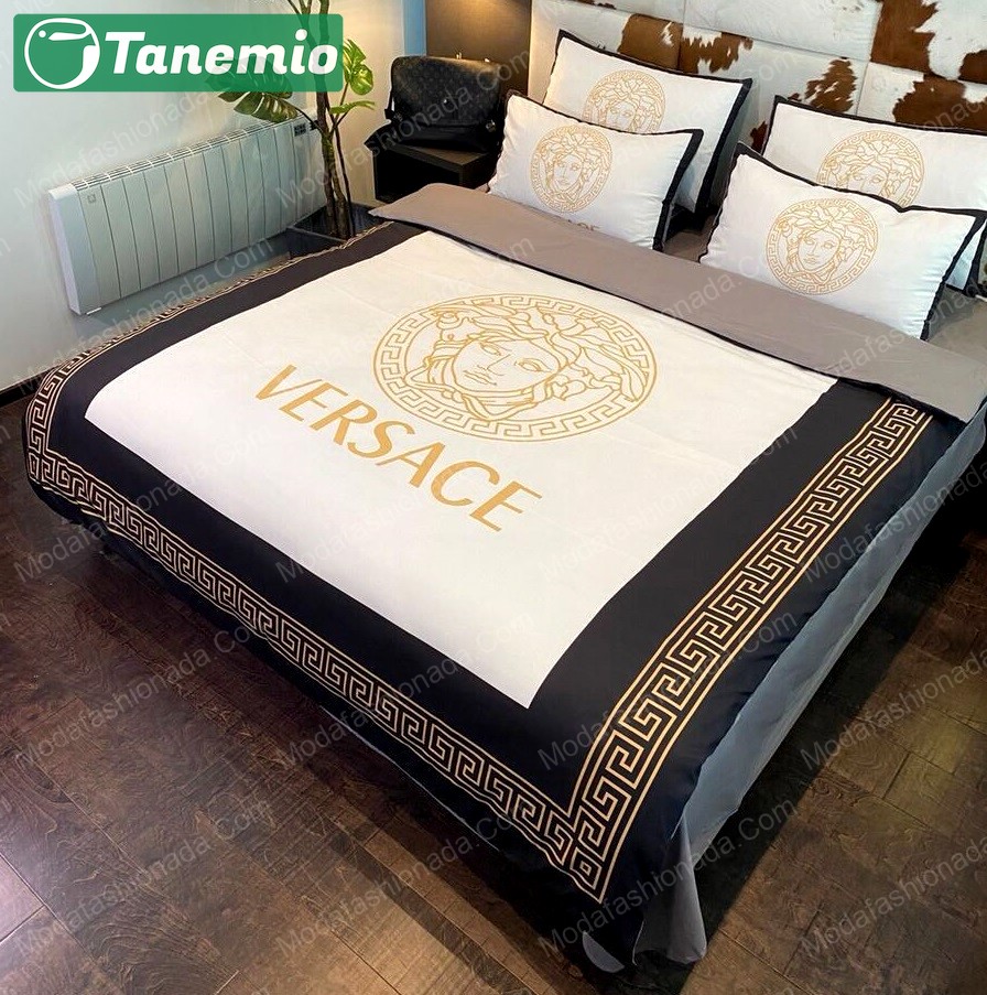 versace white yellow logo type 2167 Bedding Sets hyperbeast Bedroom duvet sheets blankets bedclothes luxury ideas home decor premium fashion brand bed linen covers bedspread