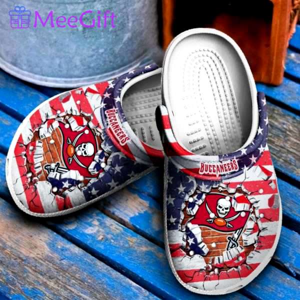 Crocs outfit - tampa bay buccaneers strong usa flag crocs crocband clogs - 2144 Crocs Outfit