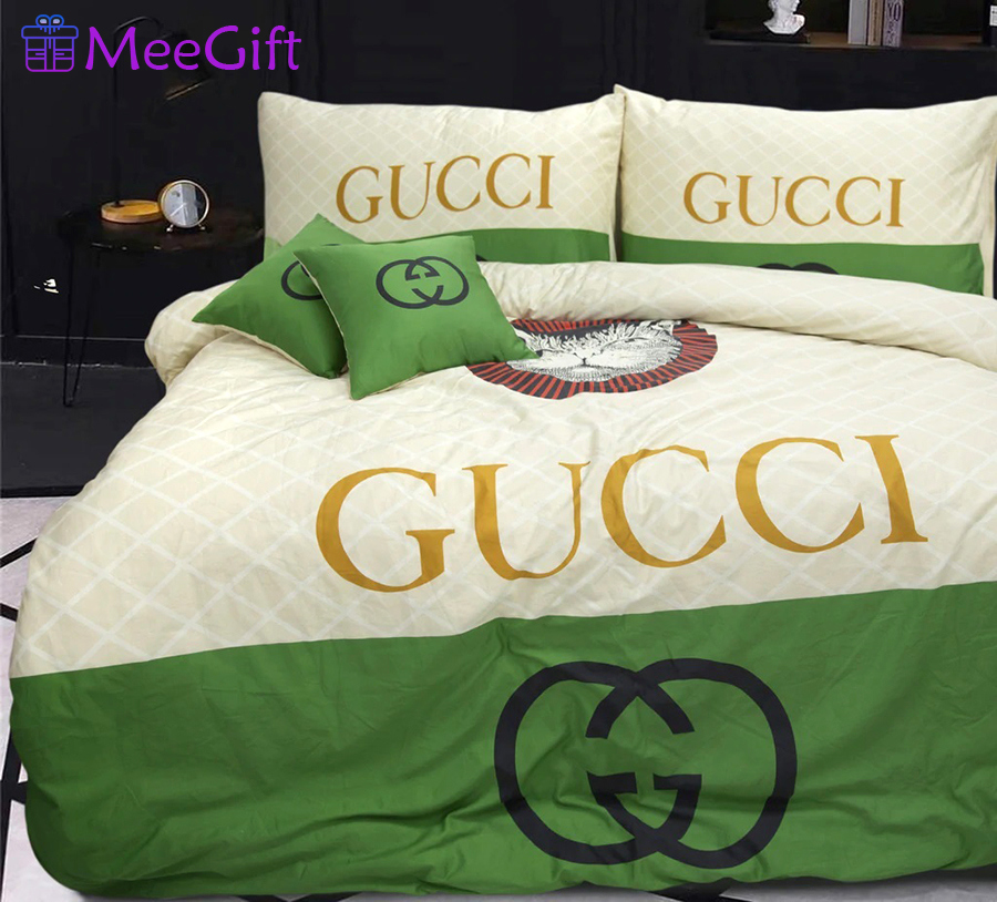 Gucci catty fashion logo luxury brand bedding sets, bedroom decor , thanksgiving decorations for home Bedding Sets