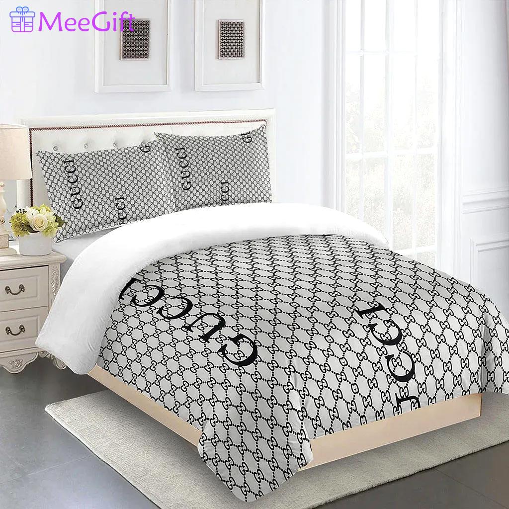 Gucci logo type 827 Bedding Sets luxury ideas sheets home decor duvet blankets bed linen covers premium fashion brand bedclothes hyperbeast Bedroom bedspread