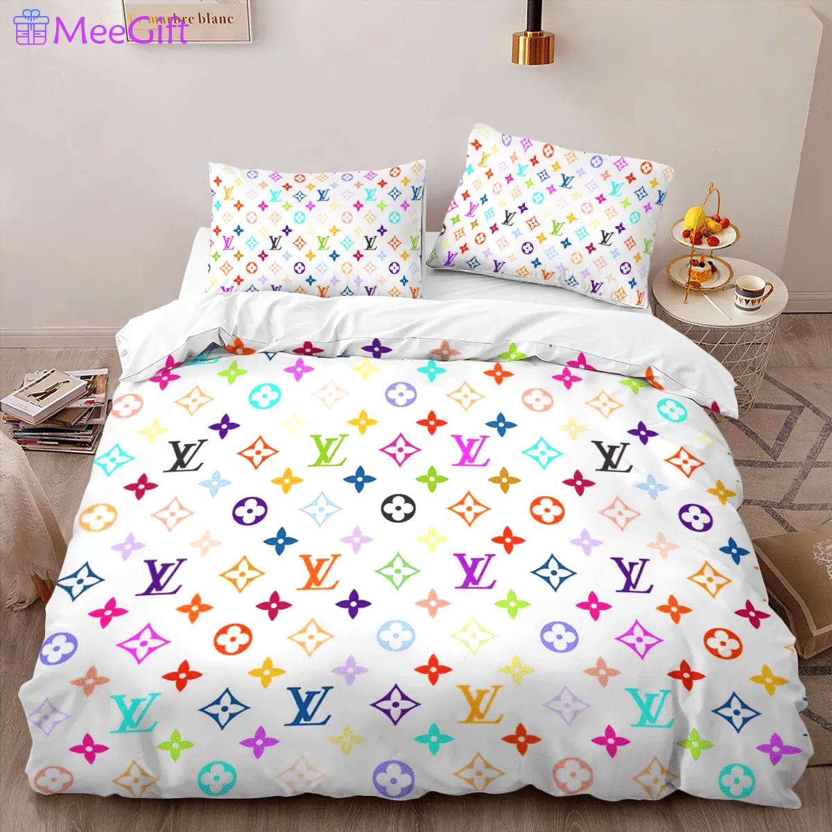Louis vuitton colorful logo type 543 Bedding Sets luxury ideas home decor hyperbeast Bedroom duvet covers premium fashion brand sheets bed linen bedspread bedclothes blankets