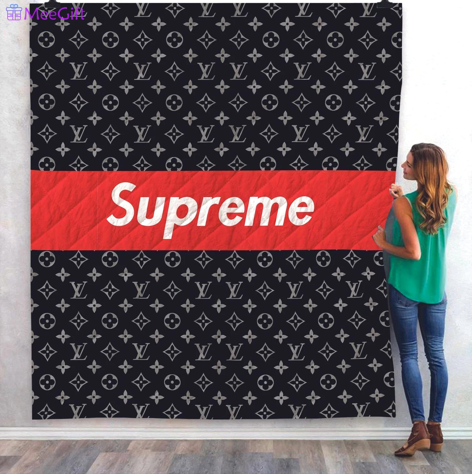 Louis vuitton supreme grey fashion luxury brand premium blanket fleece home decor 129 Blanket Fleece