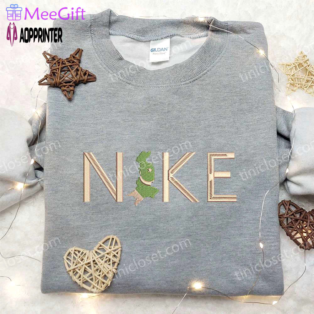 Pakistan x nike embroidered sweatshirt: national day gift idea with nike-inspired embroidered shirt Embroidered Shirt
