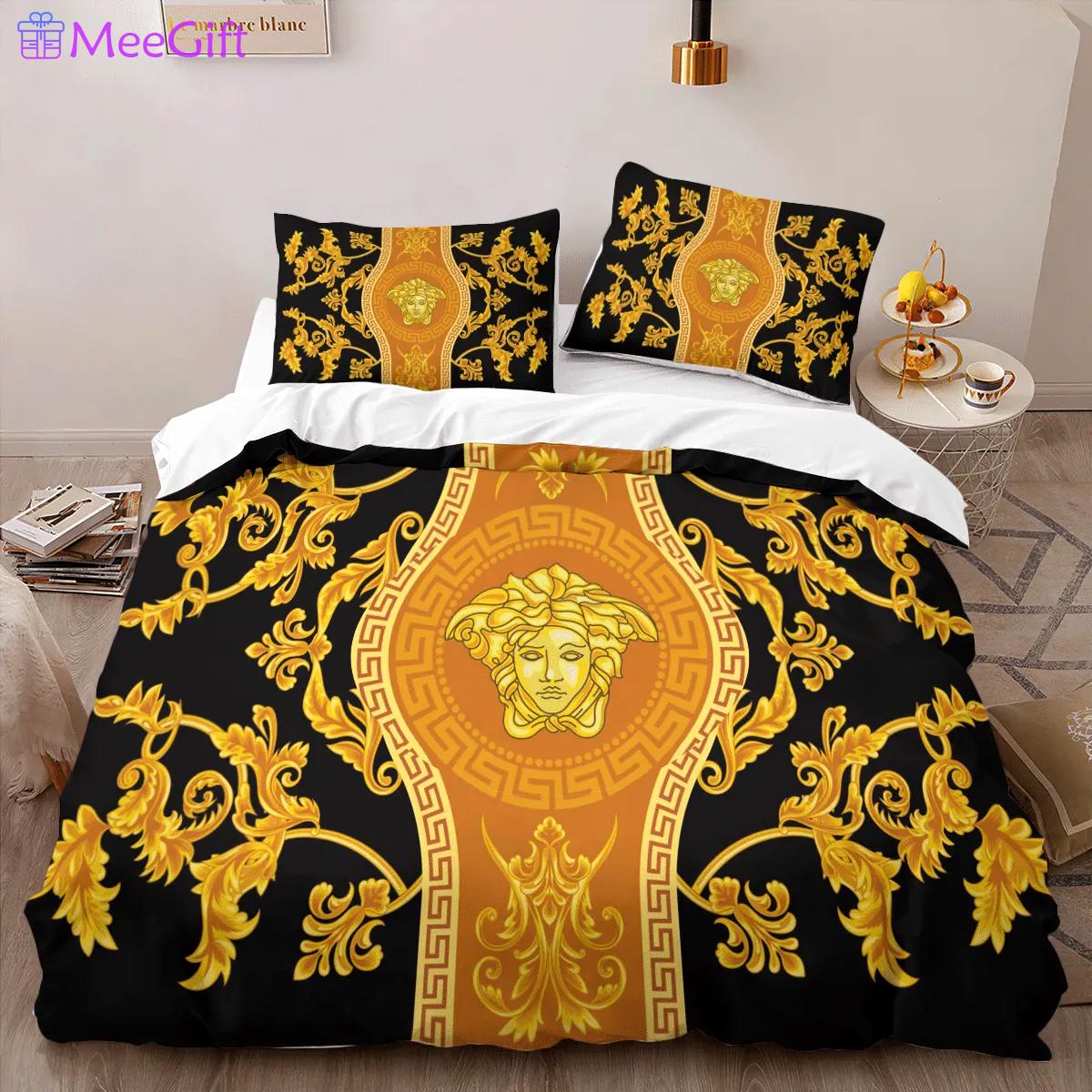 Versace gold louis vuitton lv logo type 571 Bedding Sets premium fashion brand bed linen luxury ideas hyperbeast Bedroom sheets home decor covers duvet blankets bedclothes bedspread