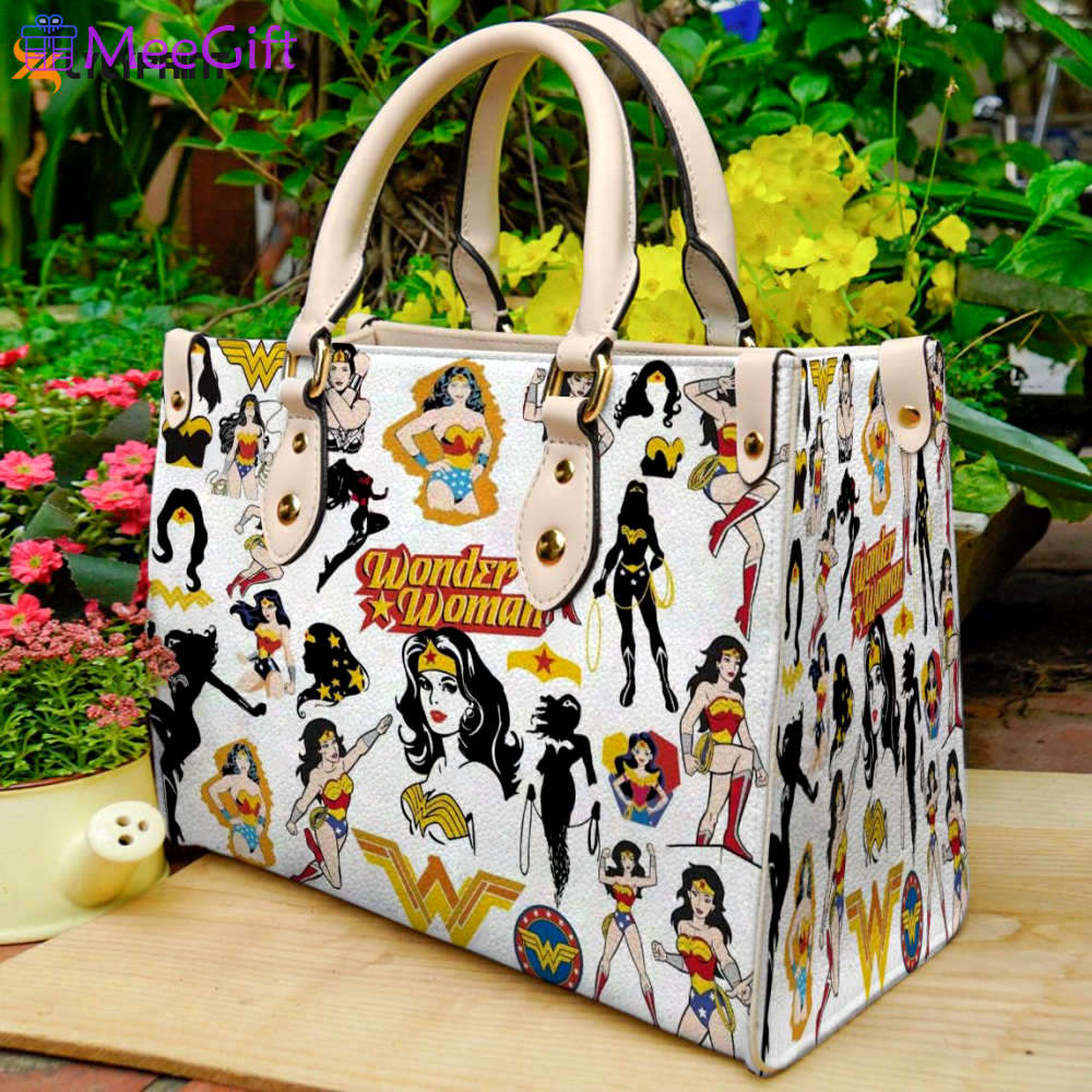 Wonder woman leather handbag 1 3376 Women Leather Hand Bag