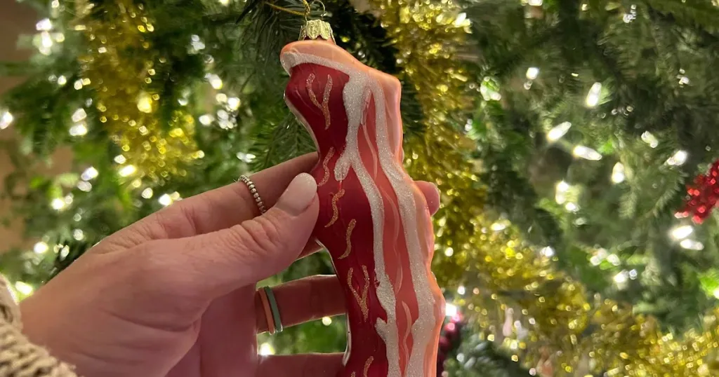 6 Funny Christmas Decoration Ideas To Keep You Laughing All Season Long