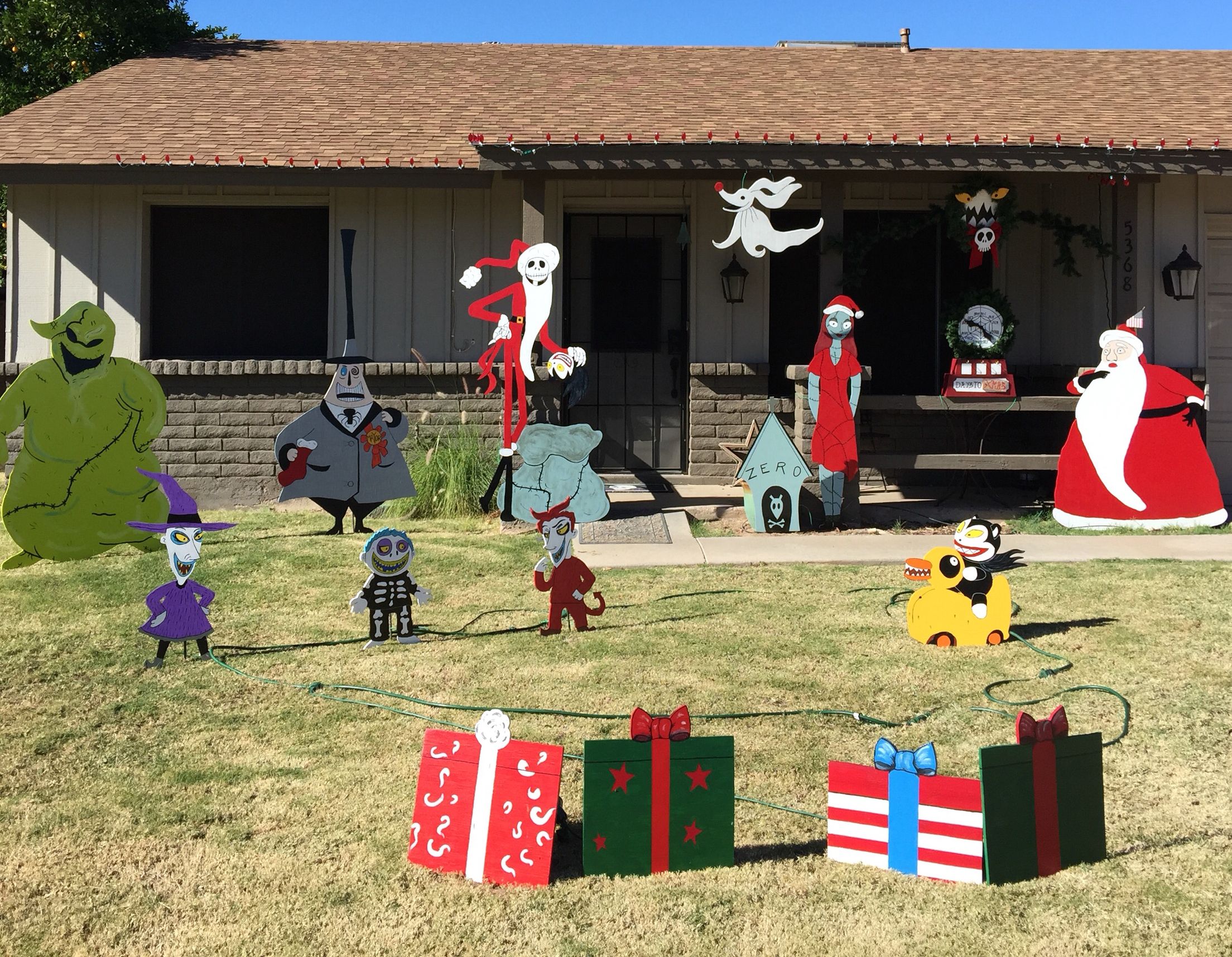 Nightmare Before Christmas Outdoor Decorations: 5 Tips to Add Some Holiday Spirit To Your Home