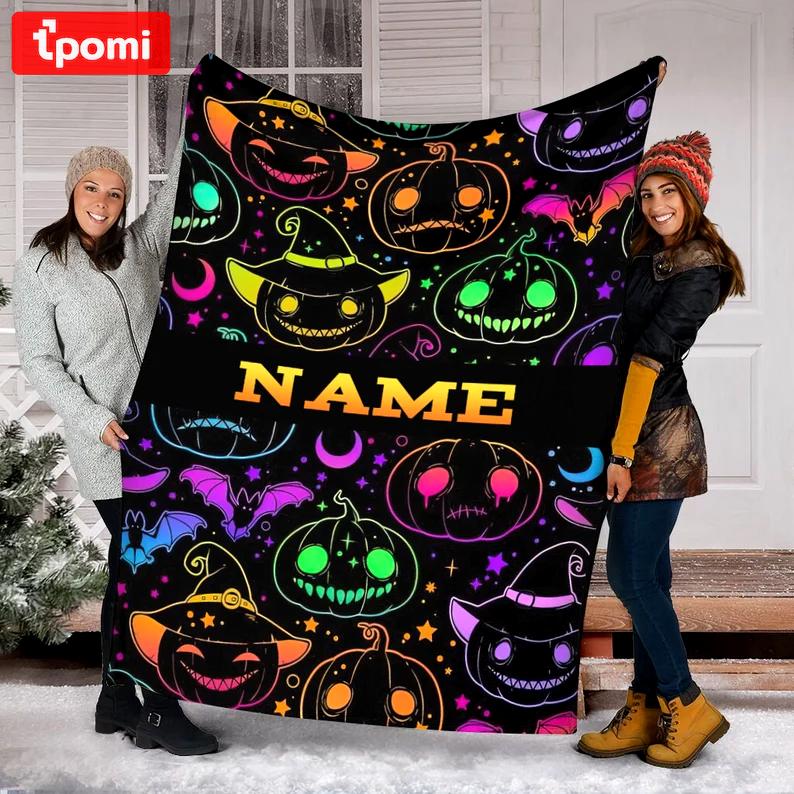 Halloween decorations custom name  pumpkin halloween blanket, witch pumpkins head autumn blanket, fall season blanket, halloween blanket, spooky vibes decor Quilt Blanket