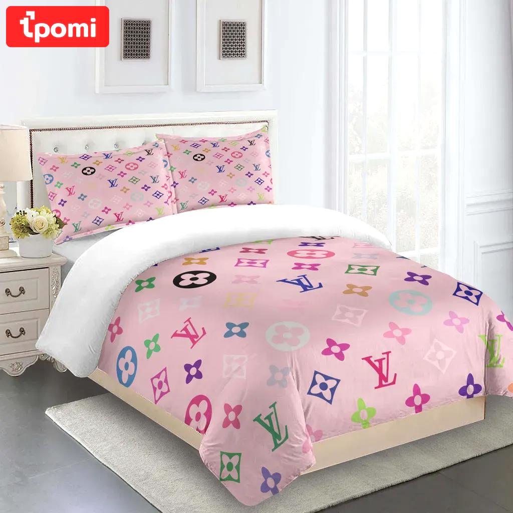 Louis vuitton fashion logo limited luxury brand bedding set  home decorations 10 Bedding Sets