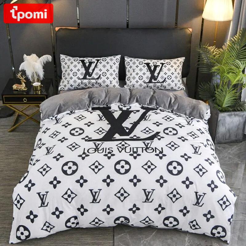 Louis vuitton white black logo brand bedding sets bedspread duvet cover set, bedroom decor , thanksgiving decorations for home Bedding Sets