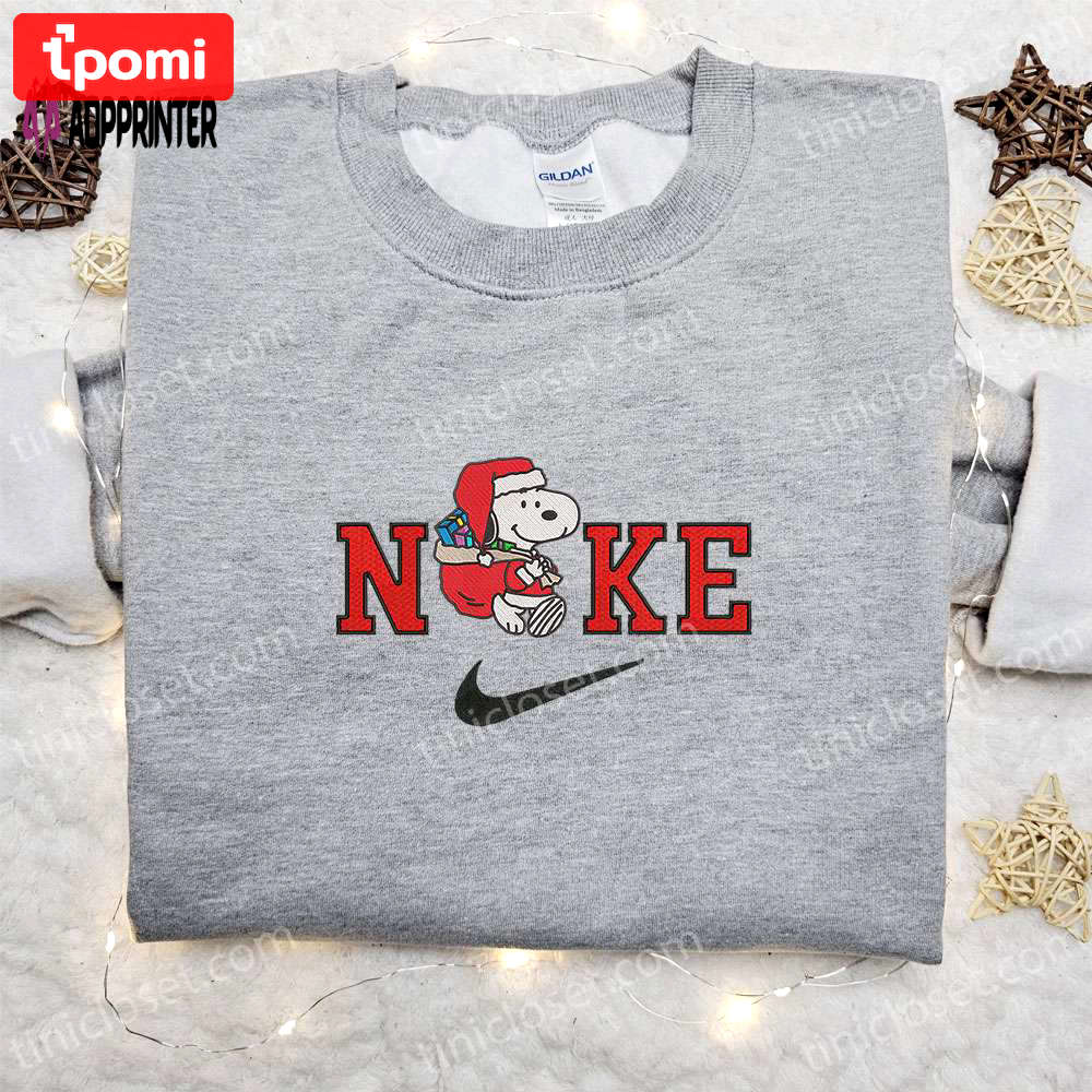 Nike christmas embroidered sweatshirt snoopy santa claus & gifts bag best gift ideas Embroidered Shirt