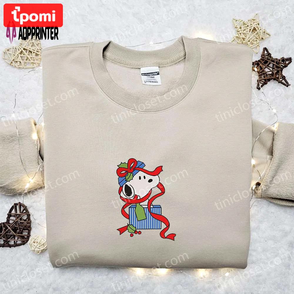 Snoopy christmas gift box shirt & peanuts cartoon hoodie: best family christmas gifts Embroidered Shirt