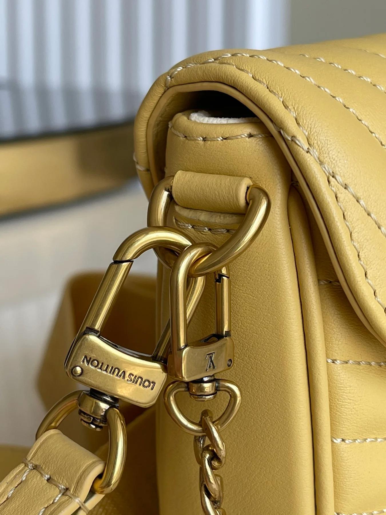 Elevate your style quotient with louis vuitton bags - 927