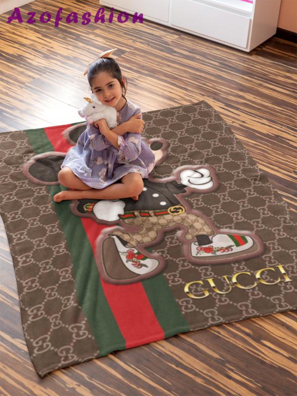 Gucci mickey vip luxury brand logo premium blanket fleece home decor 211 Blanket Fleece