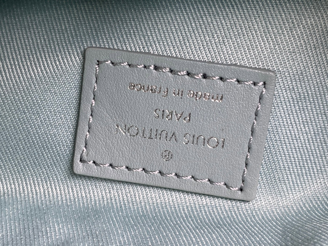 Louis vuitton: a symphony of style in every bag - 1203