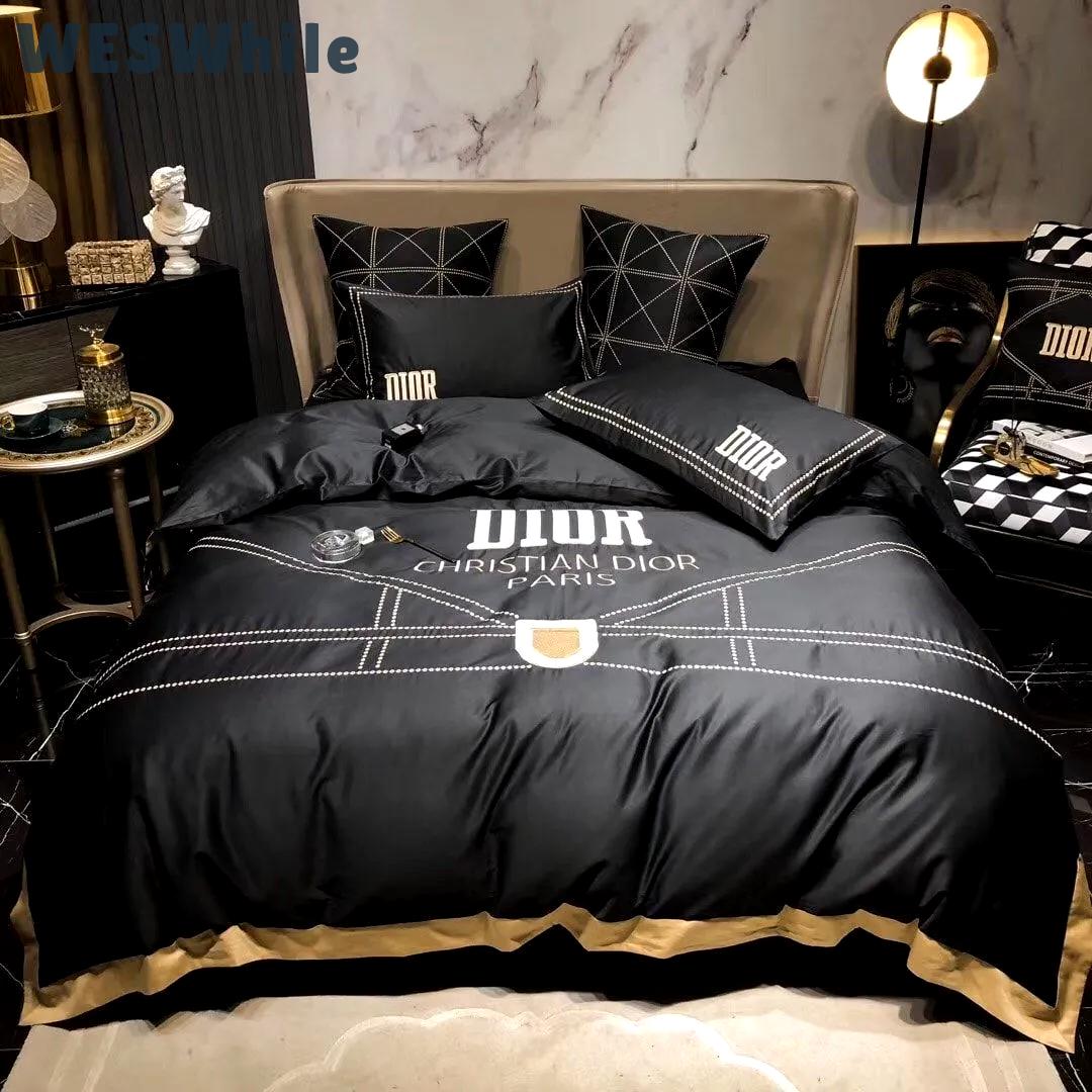 Christian dior luxury brand high-end bedding sets, bedroom decor , thanksgiving decorations for home best luxury bed sets gift thankgivings and christmas Bedding Sets