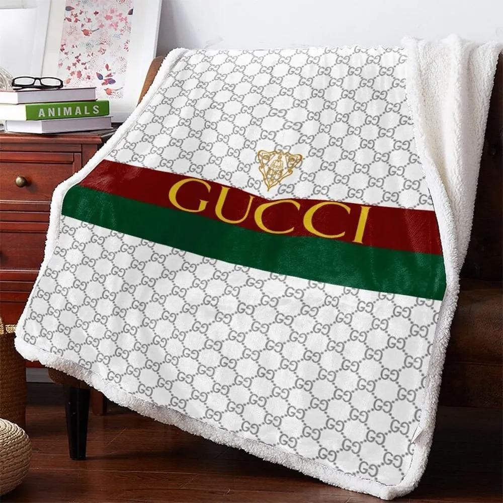 Gucci red green white luxury brand premium blanket fleece home decor 5 Blanket Fleece