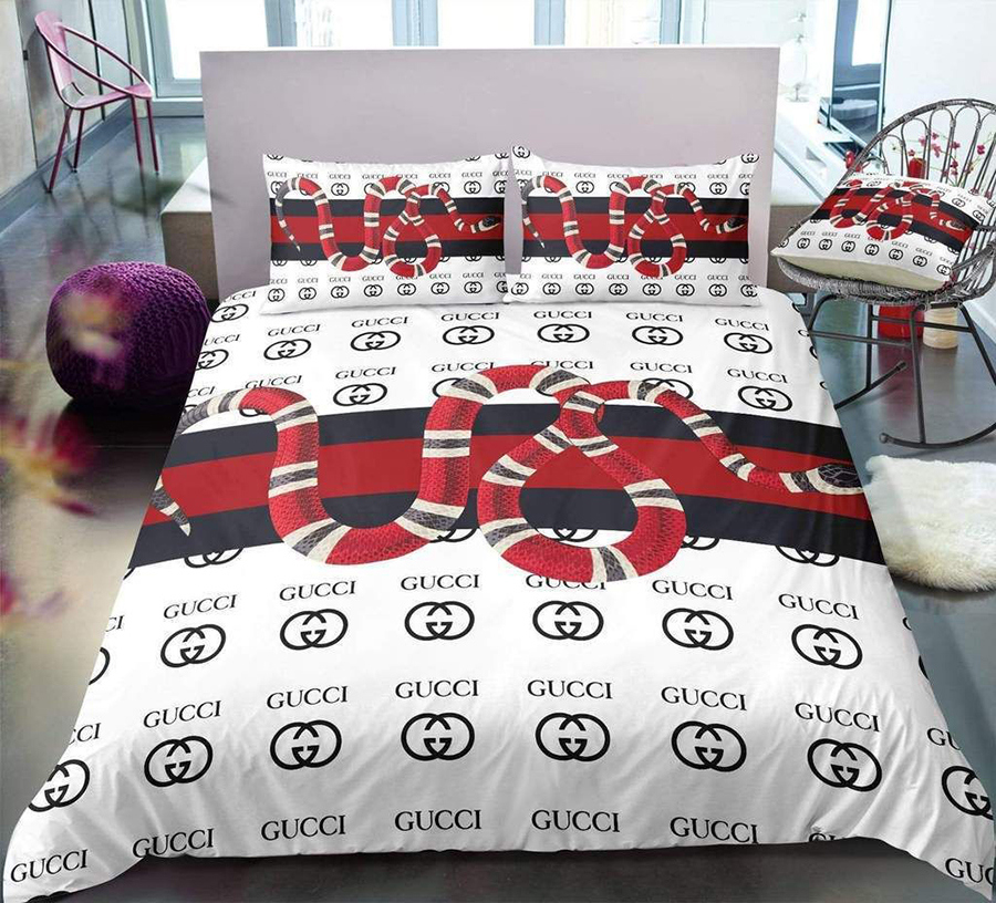 Gucci snake fashion logo luxury brand bedding sets, bedroom decor , thanksgiving decorations for home Bedding Sets