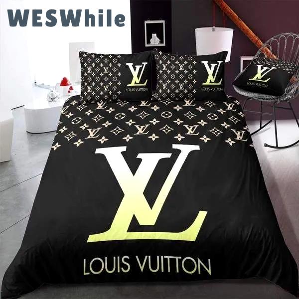 Louis vuitton black luxury brand high-end bedding sets lv, bedroom decor , thanksgiving decorations for home best luxury bed sets gift thankgivings and christmas Bedding Sets