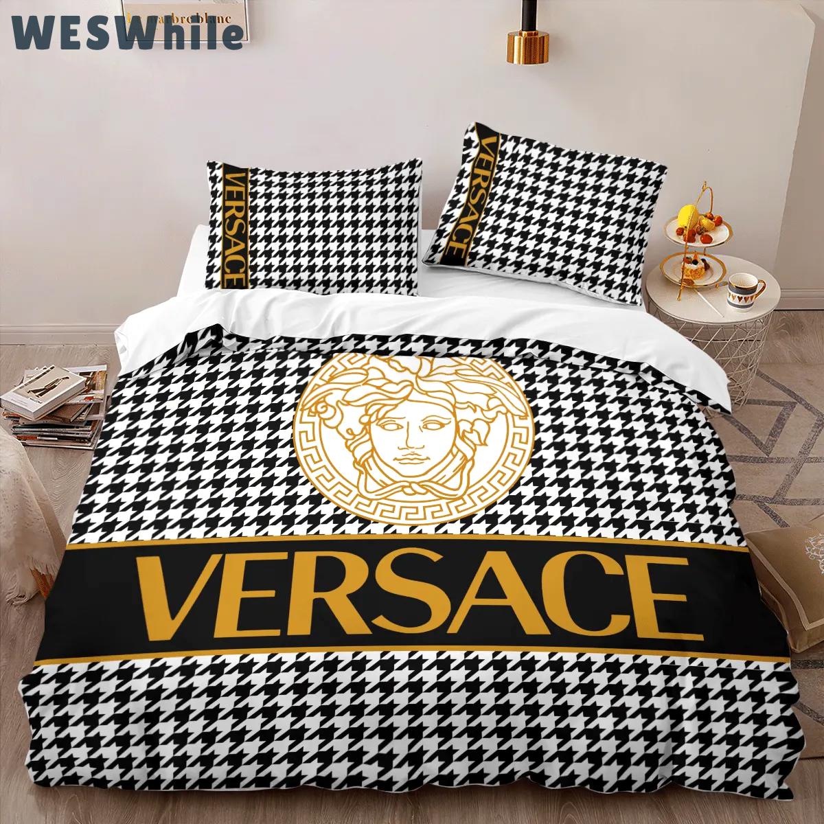 Versace luxury brand logo high-end bedding sets lv, bedroom decor , thanksgiving decorations for home best luxury bed sets gift thankgivings and christmas Bedding Sets