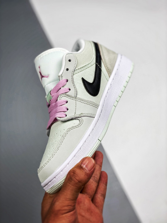 wmns 1 low se barely green