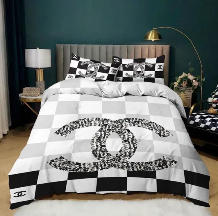 Chanel logo new luxury brand bedding sets bedspread duvet cover set, bedroom decor , thanksgiving decorations for home best luxury bed sets gift thankgivings and christmas Bedding Sets