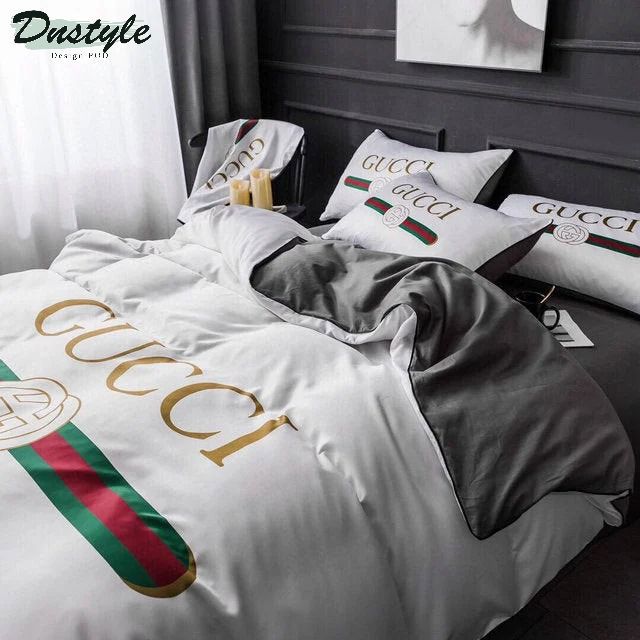 Gucci 93 luxury quilt luxury brand Bedding Sets bed linen bedspread Bedroom ideas home decor sheets covers blankets duvet bedclothes