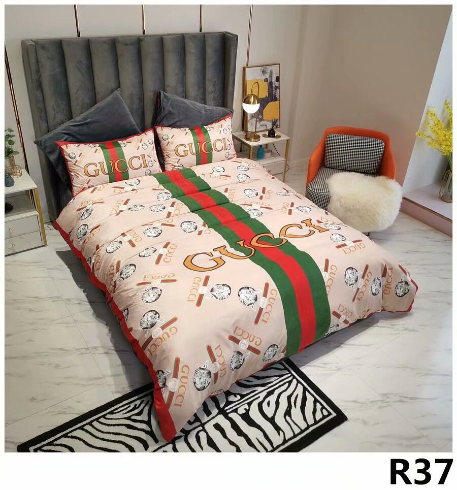 Gucci bedding sets model 15 luxury brand bedding set duvet cover  home decoration Bedding Sets
