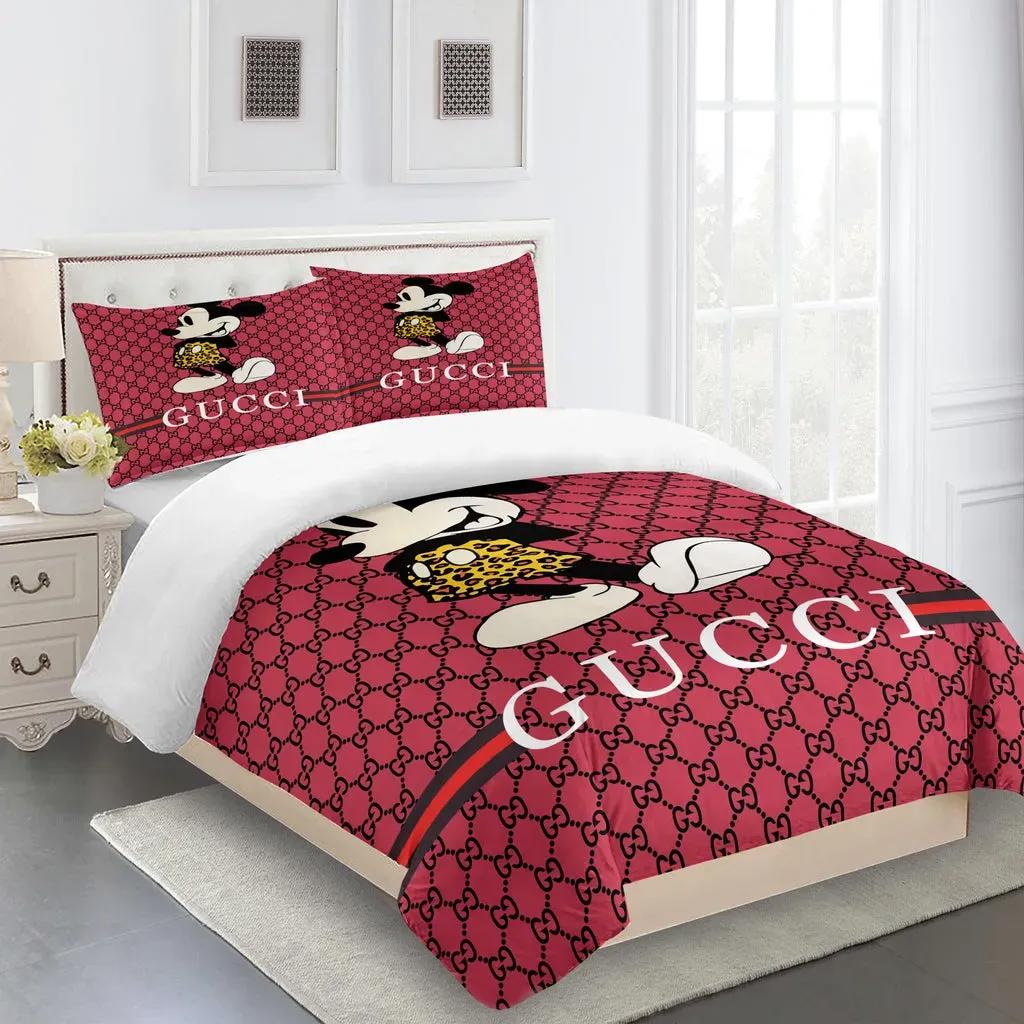 Gucci fashion logo limited luxury brand bedding sets, bedroom decor , thanksgiving decorations for home 18 mickey red best luxury bed sets gift thankgivings and christmas Bedding Sets