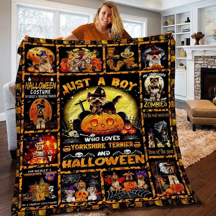 Halloween decorations yorkshire halloween quilt blanket Quilt Blanket