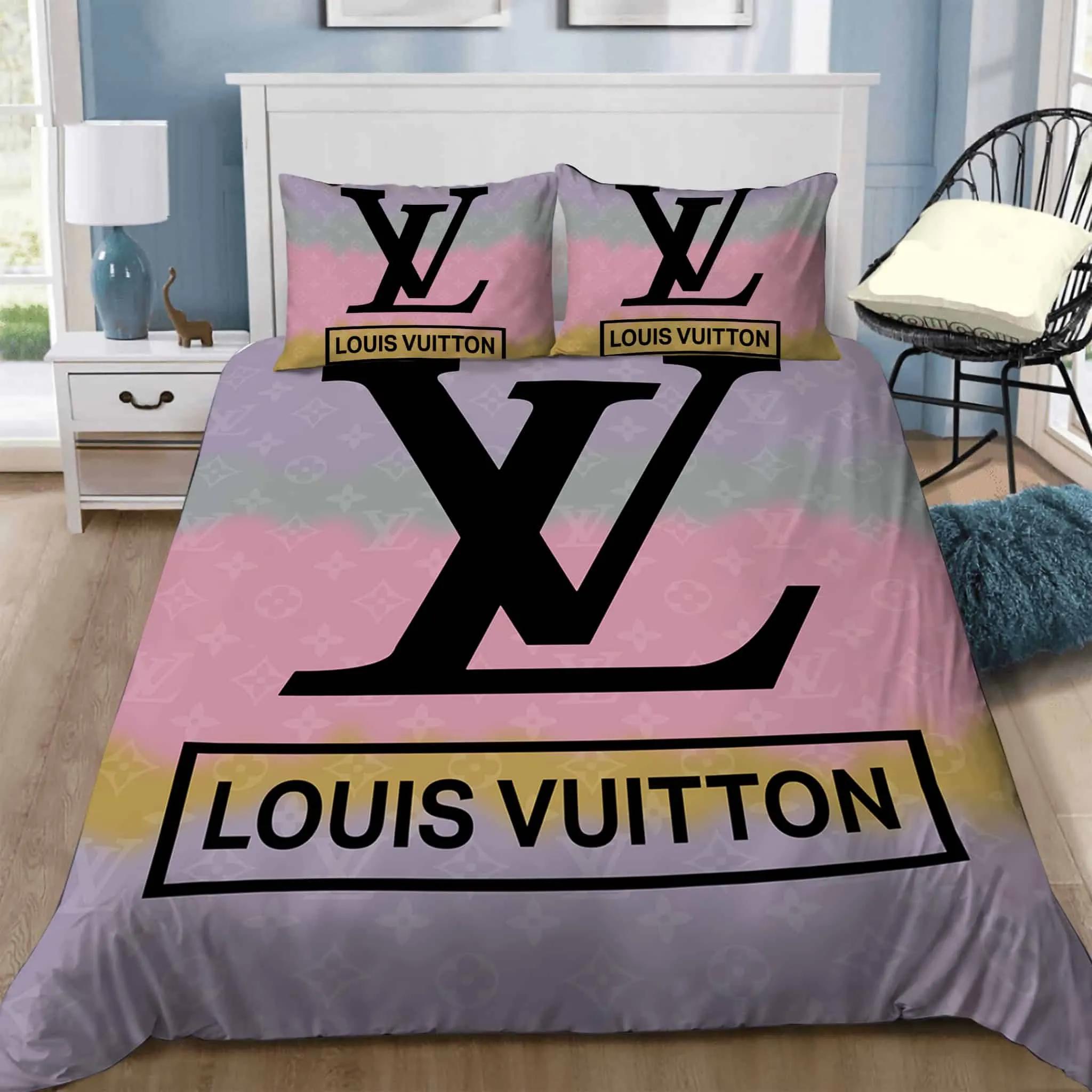 Louis vuitton logo luxury brand high end premium bedding set for bedroom luxury bedspread duvet cover set with pillowcases home decoration Bedding Sets