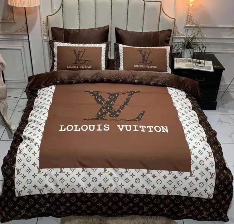 Louis vuitton new hot logo luxury brand high-end bedding sets, bedroom decor , thanksgiving decorations for home best luxury bed sets gift thankgivings and christmas Bedding Sets