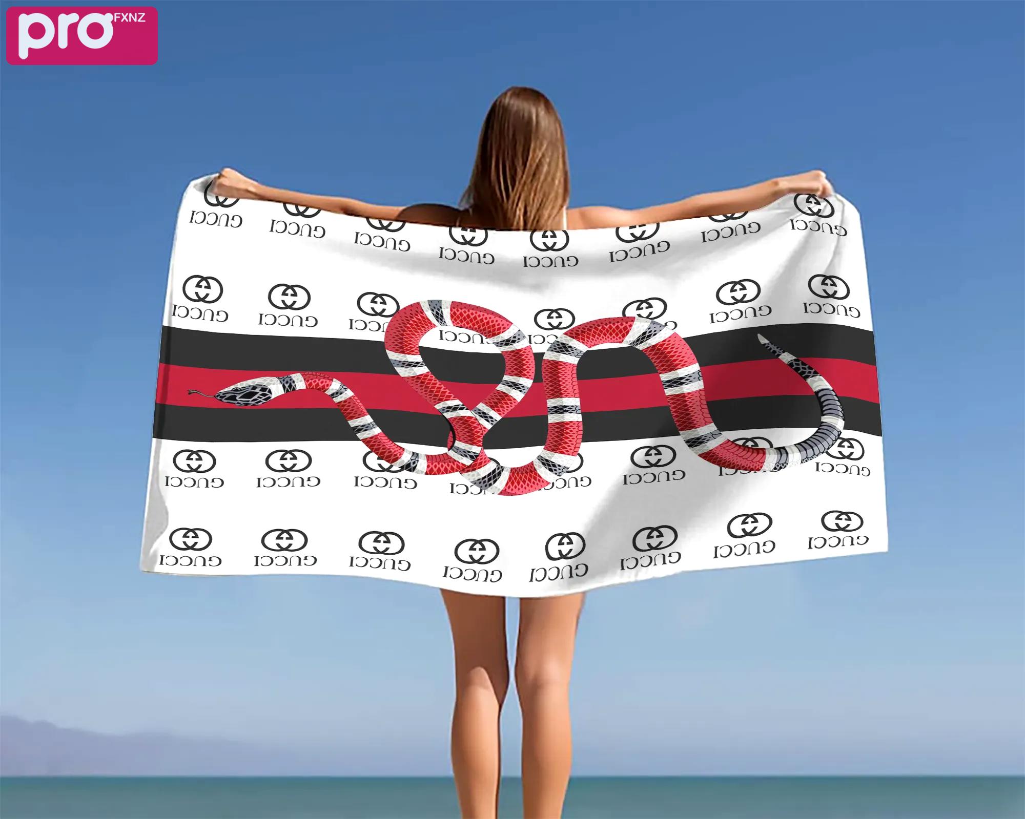 [new] premium gucci beach towel - summer 2025-2026 mrs-ryuj-gc137927